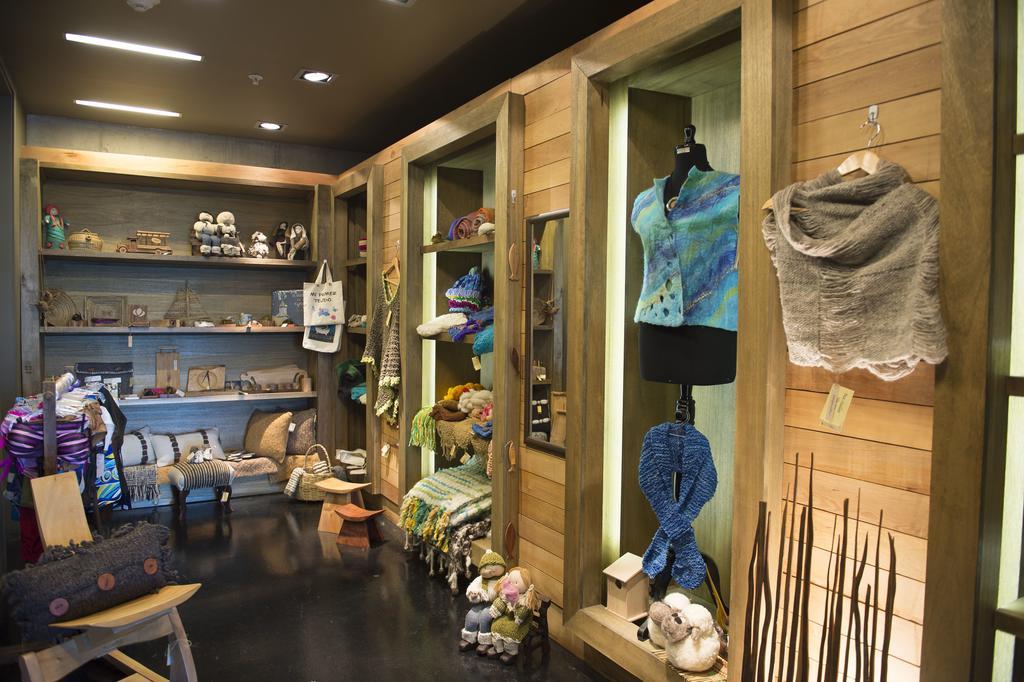 Hotel Enjoy Chiloé Castro Exterior foto The shop at the museum